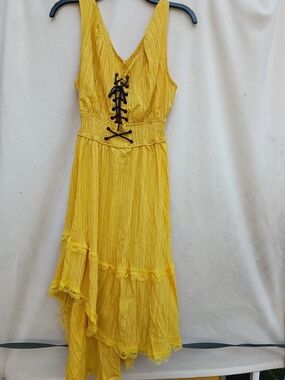 Sleeveless Yellow Asymmetrical Dress with Lace-Up Front